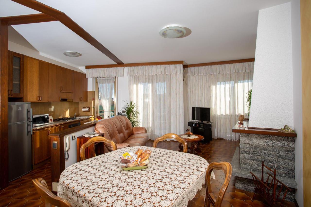 Casa Vacanze Heidi Vista Lago Verbania Dış mekan fotoğraf