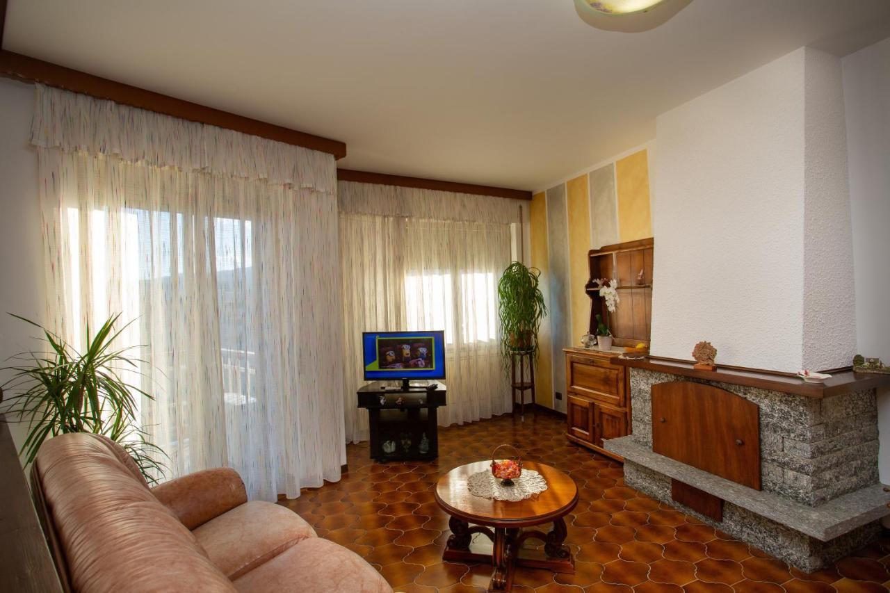 Casa Vacanze Heidi Vista Lago Verbania Dış mekan fotoğraf
