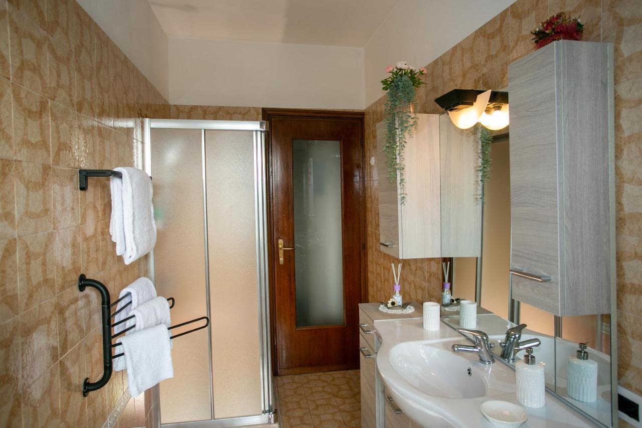 Casa Vacanze Heidi Vista Lago Verbania Dış mekan fotoğraf